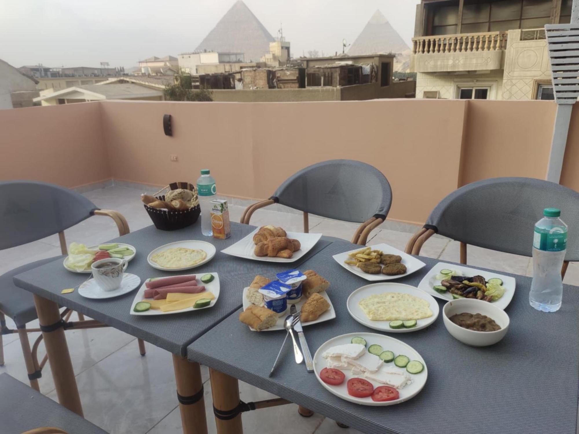 Pyramids Way Inn Kafrat al Jabal Екстер'єр фото