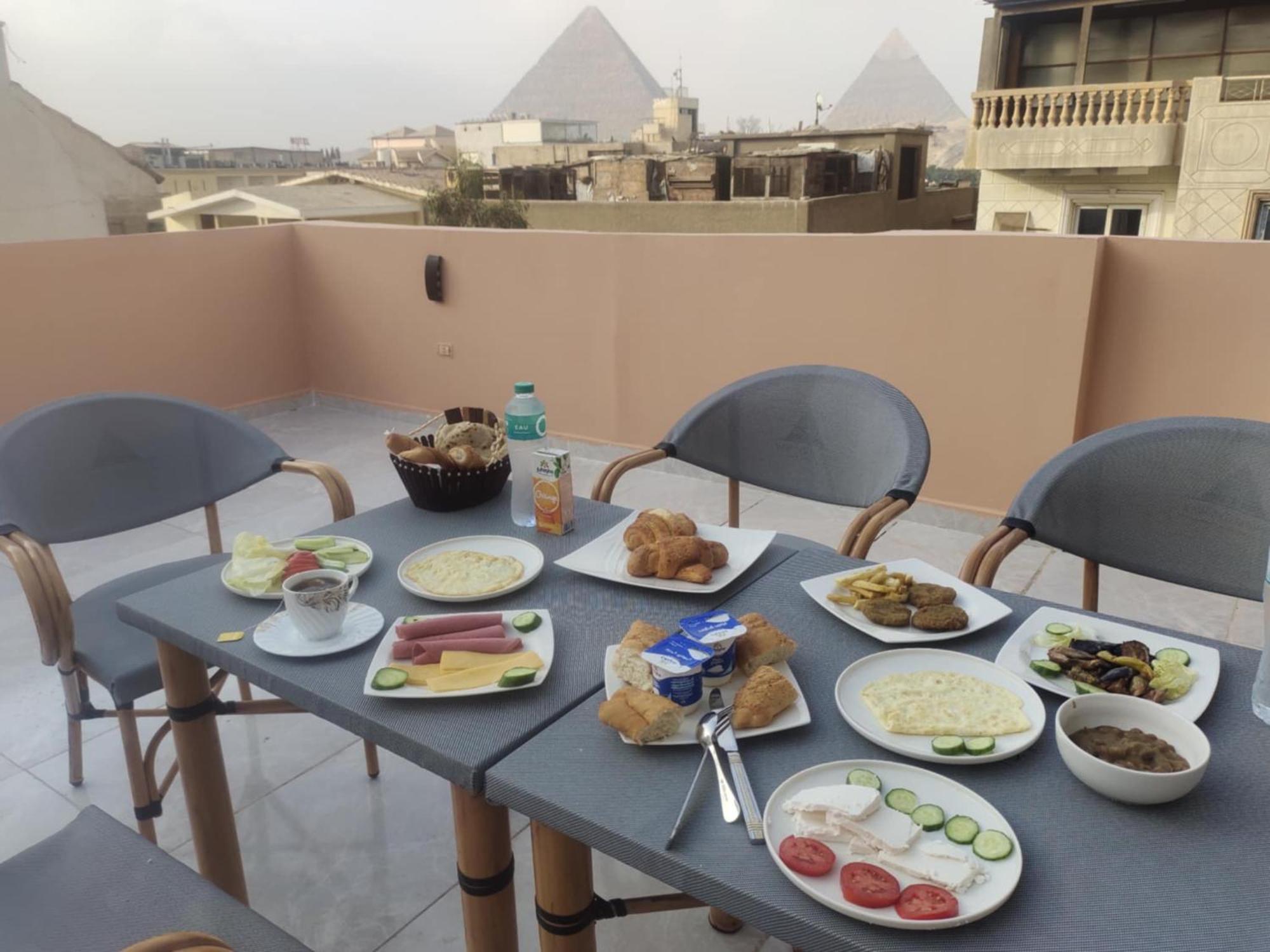 Pyramids Way Inn Kafrat al Jabal Екстер'єр фото