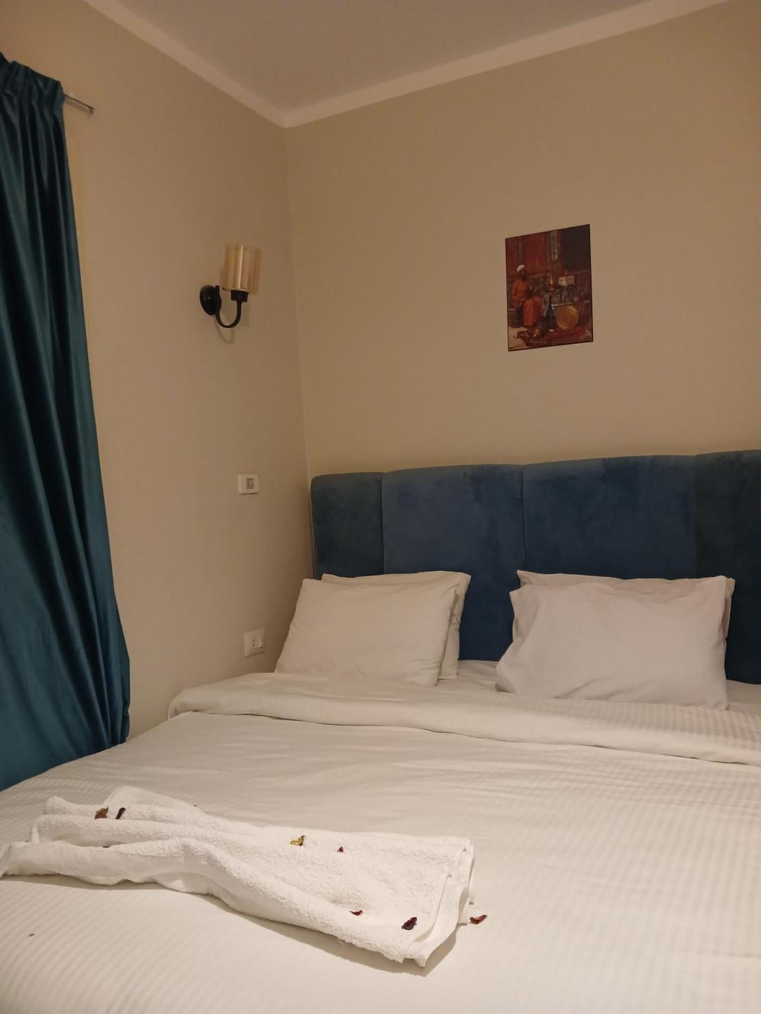 Pyramids Way Inn Kafrat al Jabal Екстер'єр фото