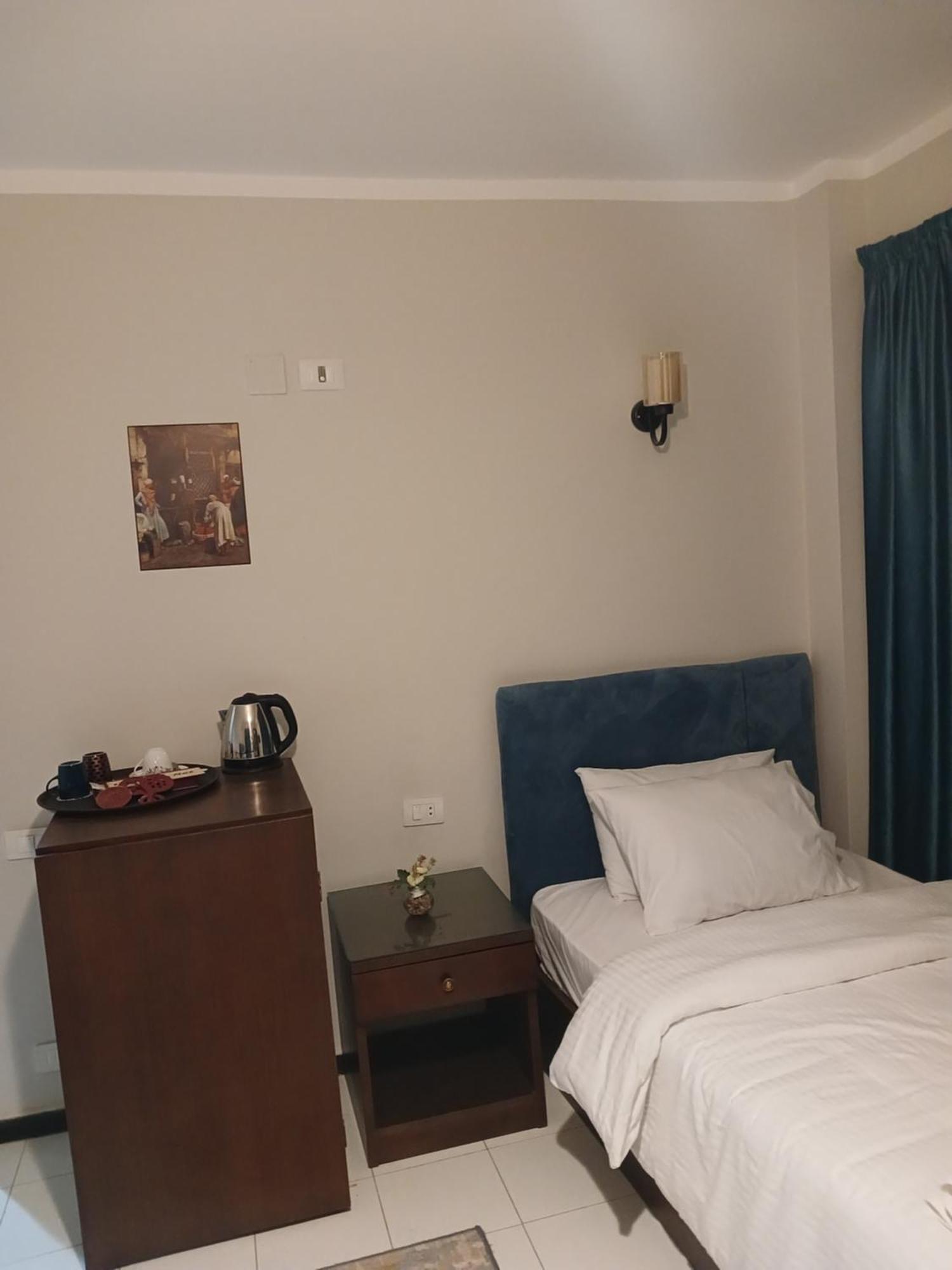 Pyramids Way Inn Kafrat al Jabal Екстер'єр фото